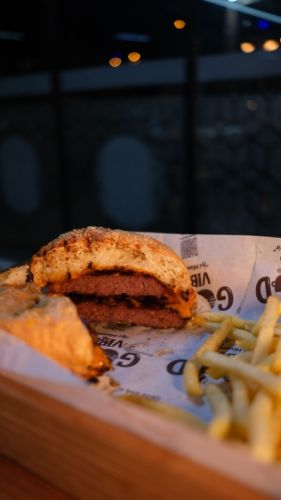 Double Burger + Parmak Patates