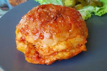 Kaşarlı Islak Hamburger