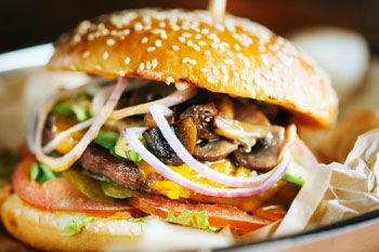 Mantar Burger + Parmak Patates