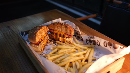 Steak Burger + Parmak Patates